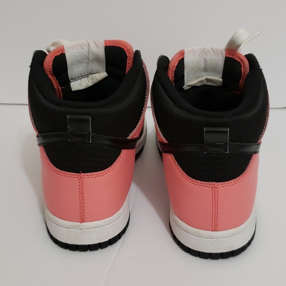 Nike Women’s High-Top Sneakers in Pink, Black & White - Picture 4 of 8